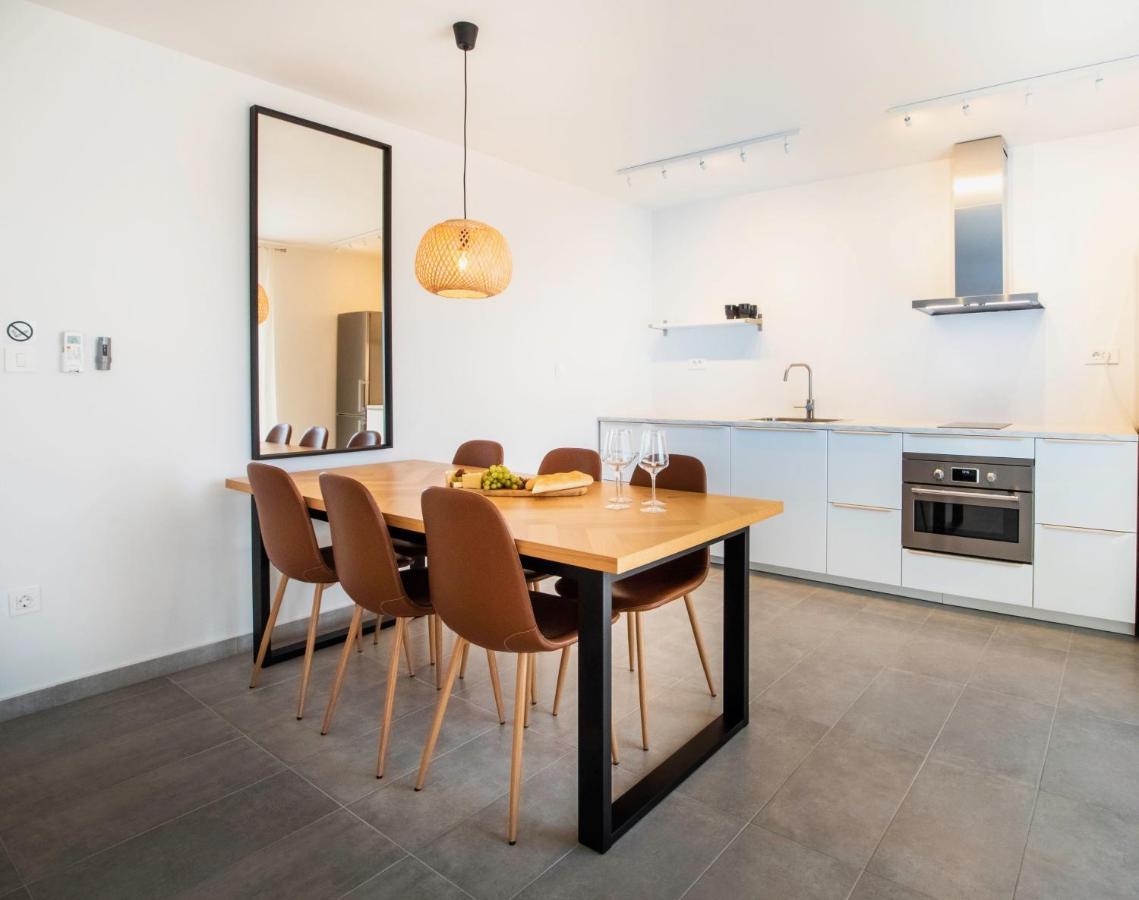 The Grande - Huge Terrace - Amazing Sea Views - Tastefully Furnished - Access To Rooftop Terrace And Gym - Hillside Apartments Rogoznica Rogoznica  Exterior foto