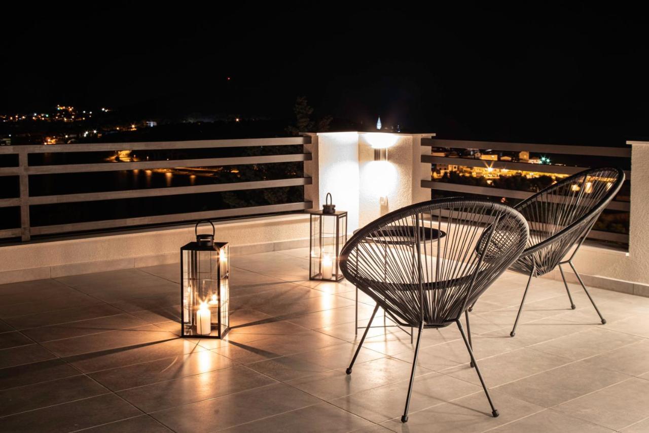 The Grande - Huge Terrace - Amazing Sea Views - Tastefully Furnished - Access To Rooftop Terrace And Gym - Hillside Apartments Rogoznica Rogoznica  Exterior foto