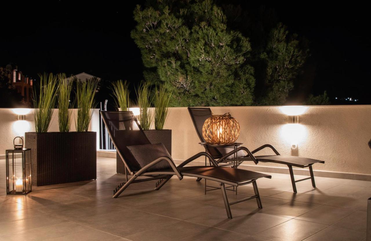 The Grande - Huge Terrace - Amazing Sea Views - Tastefully Furnished - Access To Rooftop Terrace And Gym - Hillside Apartments Rogoznica Rogoznica  Exterior foto